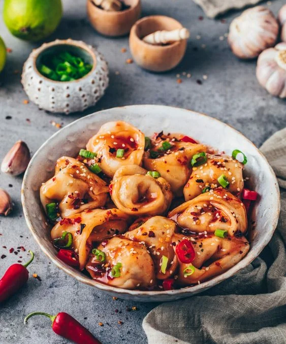 Resep dan Cara Membuat Sichuan Chili Oil Wontons Pedesnya Gurih Asin Enak Banget