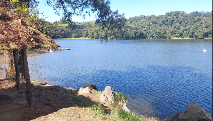 Danau Legendaris Bandung: Sejarah Danau Romantis Dan Legendaris Situ Patenggang Bandung Jawa Barat