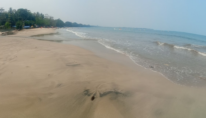 Pantai Carita Pandeglang Banten, Destinasi Wisata Mirip Dengan Pantai Sumedang Jawa Barat, Yuk Kesini!