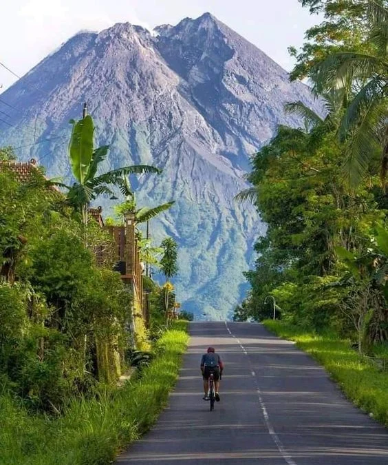 Legenda Gunung Merapi dan Penunggu Mbah Petruk Di Boyolali