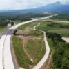 NET ILLUSTRASI SARANA PENDUKUNG: Jalan Tol Cisumdawu yang melintas di kawasan Ujungjaya akan menjadi sara pendukung terbentuknya kawasan Industri Butom.