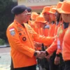 ANTUSIAS: Deputi Bidang Sarana Prasarana dan Sistem Komunikasi Pencarian dan Pertolongan, Marsekal Muda TNI Fachrizet, secara resmi membuka Pelatihan Potensi SAR Jawa Barat di kantor SAR Bandung, baru-baru ini.