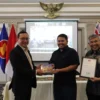 Kehadiran Pakar Komunikasi Dr Aqua Dwipayana dan Keluarga di Sydney Australia Dimanfaatkan Konjen RI untuk Berikan Sharing Komunikasi dan Motivasi di Jajaran KBRI, KJRI, dan KRI