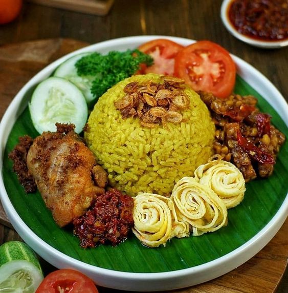 Resep mudah Nasi kuning rice cooker