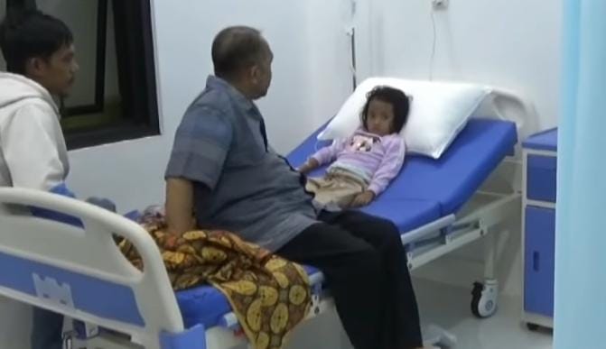 Ratusan Warga di Purwakarta Alami Keracunan Makanan Massal