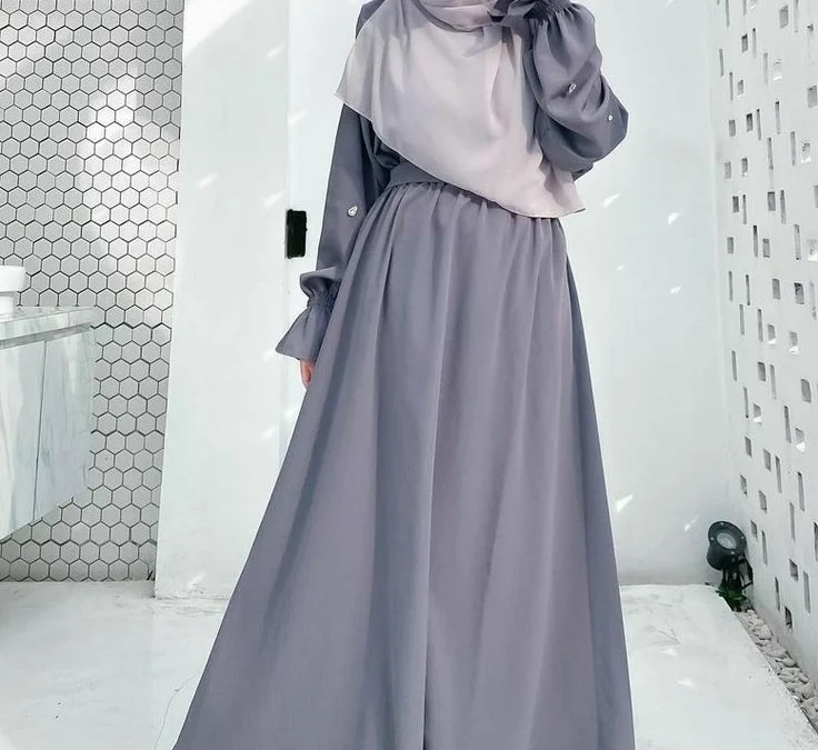 OOTD Gamis Abu-abu Polos