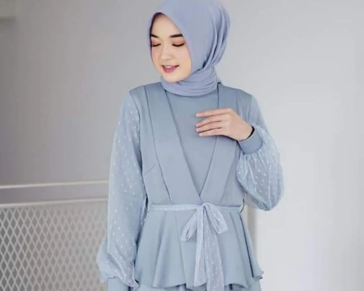 Baju Warna Wardah Cocok dengan Jilbab Warna Apa