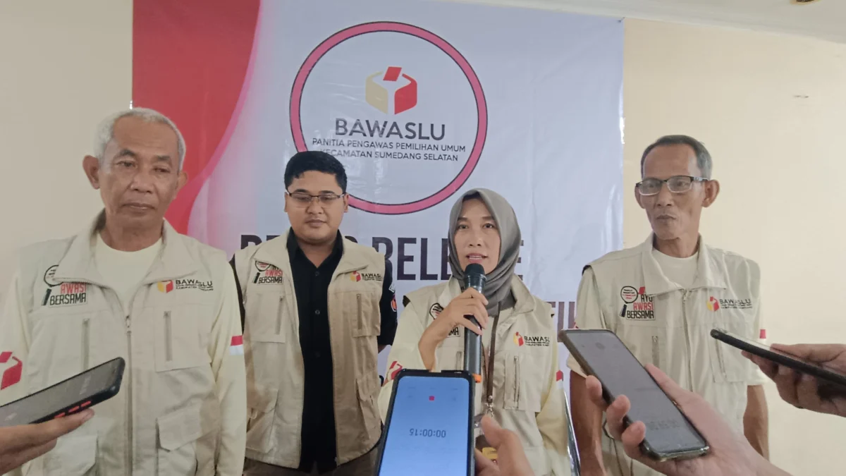 Inilah yang Dilakukan Panwascam Sumedang Selatan, dalam Mengawasi Logistik Pemilu