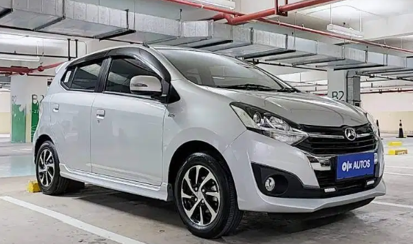 Harga Mobil Ayla LCGC Tapi Nyaman Banget