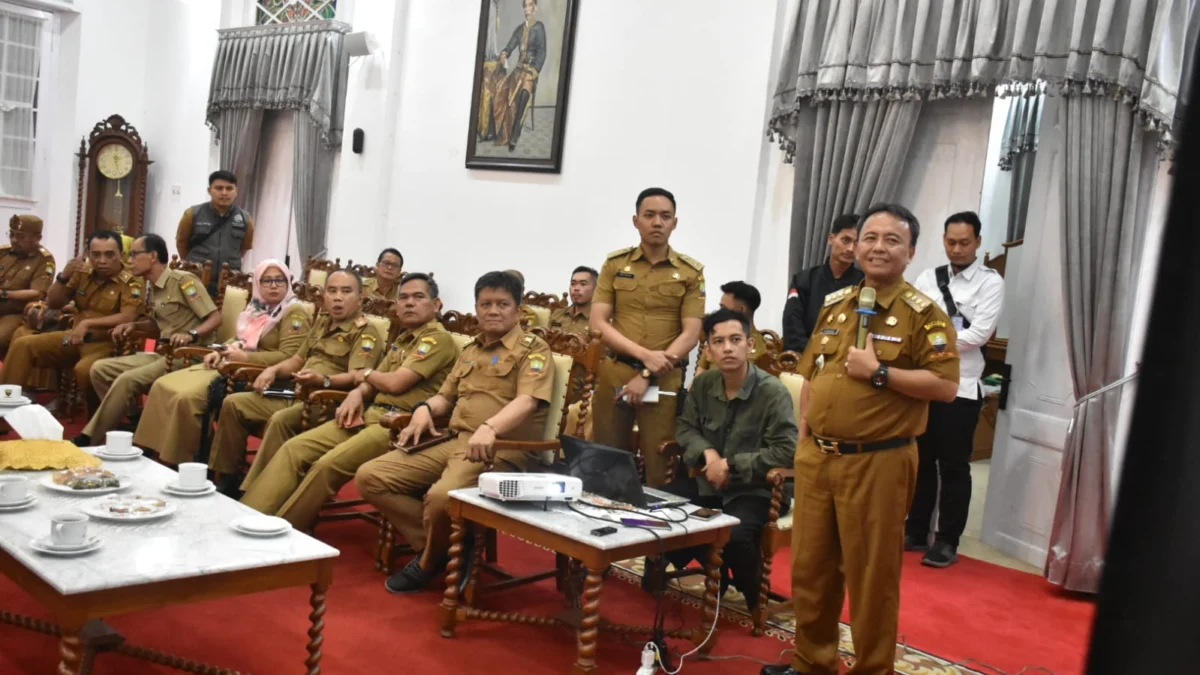 KKN Tematik Gotong Royong Membangun Desa Pertama di Indonesia Dilaksanakan di Sumedang