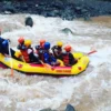 Pesona Wisata Arung Jeram dan Tubing di Desa Citepok, Sumedang