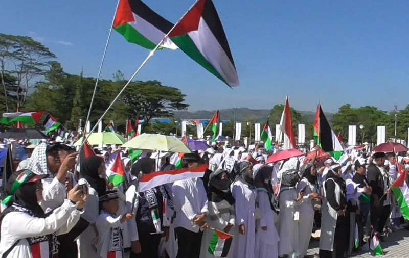 Kumpulkan Donasi Ratusan Juta, Aksi Peduli Membasuh Luka Palestina di Sumedang Bukti Kepedulian Sesama Manusia