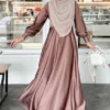 Kombinasi hijab yang cocok dengan baju nude