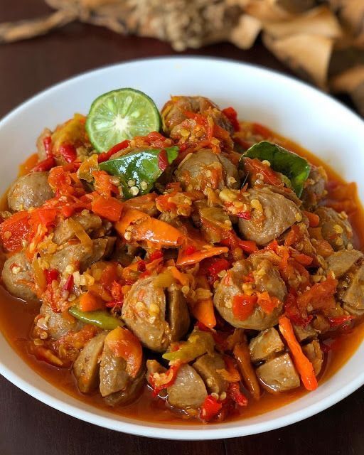 Tutorial Cara Membuat Bakso Balado Pedas Manis, Bikin Ketagihan!