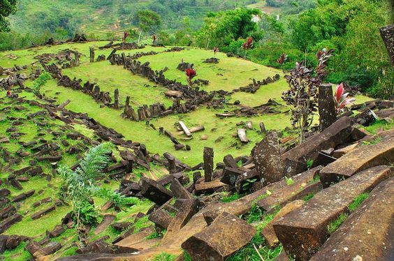 Gunung Padang: Situs Megalitikum Terkenal di Cianjur