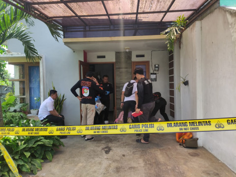 Kasus Bunuh Diri Satu Keluarga Tinggalkan Pesan untuk Anak yang Masih Hidup