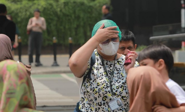 Update COVID-19 di Jakarta: Terus Meningkat, Angka Melonjak Jadi 365 Kasus