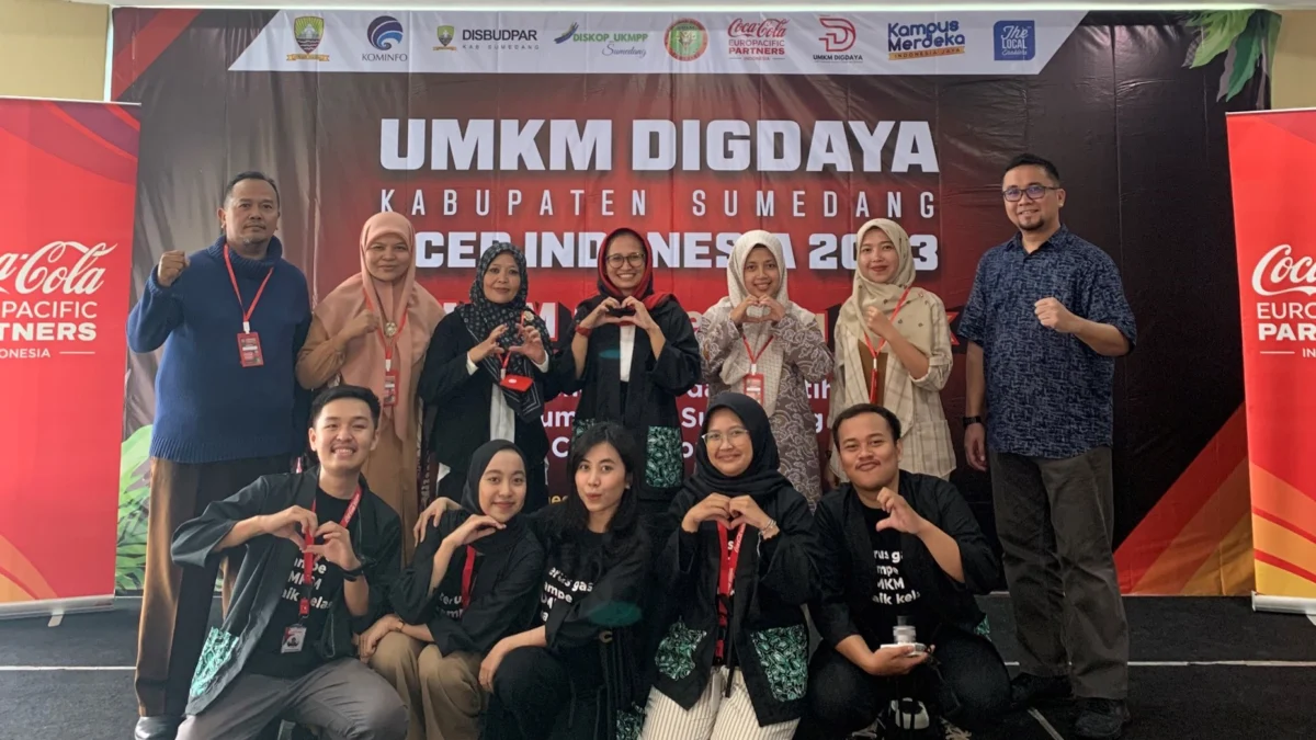 CCEP INDONESIA INISIASI PROGRAM UMKM DIGDAYA MENUJU UMKM UNGGULAN KABUPATEN SUMEDANG NAIK KELAS