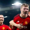 Menggila di Old Trafford! Erik ten Hag Beri 'Bumbu Rahasia' di Balik Comeback Epik Manchester United atas Aston Villa