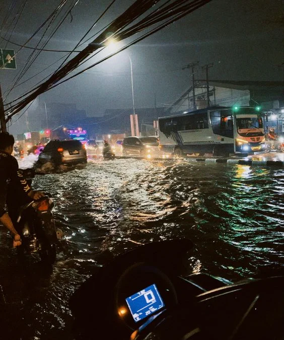 Intensitas Hujan mulai tinggi: Berikut Alat pendeteksi banjir