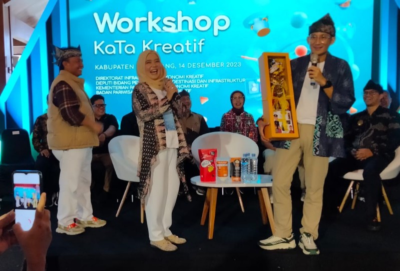 Miliki Potensi Ekonomi yang Besar, Menparekraf Yakin Sumedang Bisa Jadi Kabupaten Kreatif