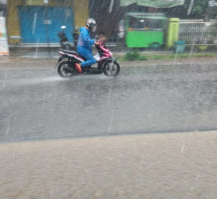 Peringatan Serius! Sumedang Siap-siap Diserang Hujan Deras, BMKG Jabar Beri Peringatan Tegas!