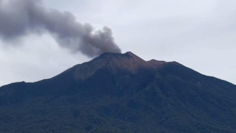 Sederet Alasan Mengapa Pendakian Gunung Marapi Tetap Dibuka Padahal Sudah Waspada Sejak 2011?