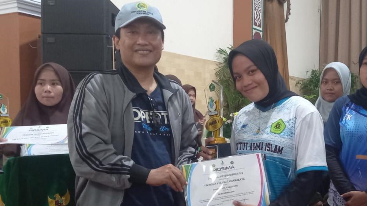 Tim Bola Voli IAI Tasikmalaya Unggul Pada Pekan Olahraga dan Seni Mahasiswa Jawa Barat