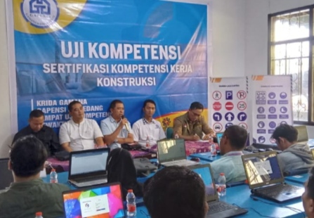 Cetak Tenaga Kerja Handal, BPC Gapensi Sumedang Ajak Para Pengusaha Konstruksi Uji Kompetensi