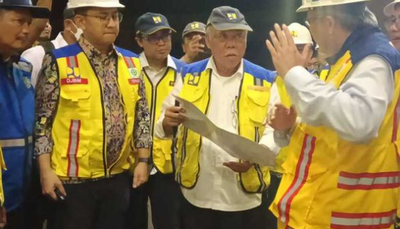 Menteri PUPR Meninjau Kondisi Tol Cisumdawu Pasca Gempa Sumedang, Menteri PUPR : Tol Aman