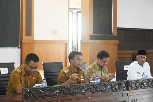 Pemkab Sumedang Hibahkan Dana Rp 14 Miliar Untuk Keagamaan