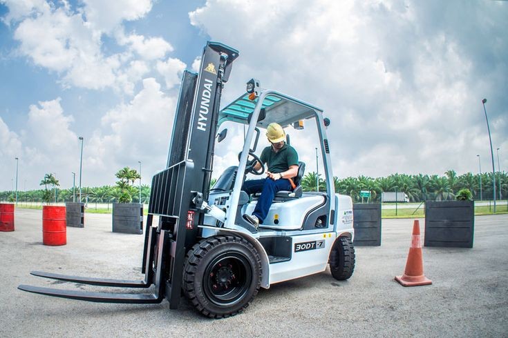 Persyaratan Melamar Operator Forklift, Segera Daftar di UPTD BLK Sumedang