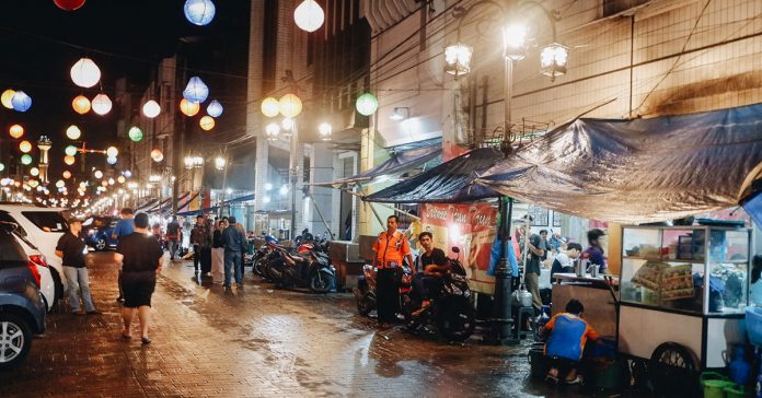 Rekomendasi Kuliner Malam di Bandung, Wargi Bandung Wajib Coba