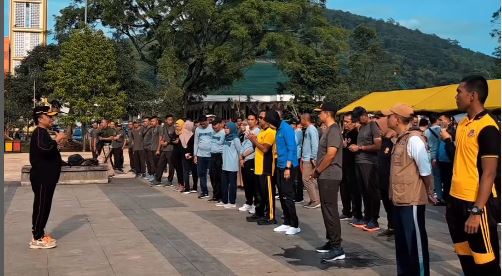 Kodim 0610 Sumedang Gelar Olahraga Bersama Dalam Rangka Pemilu Damai 2024 Kodim 0610 Sumedang Gelar Olahraga Bersama Dalam Rangka Pemilu Damai 2024