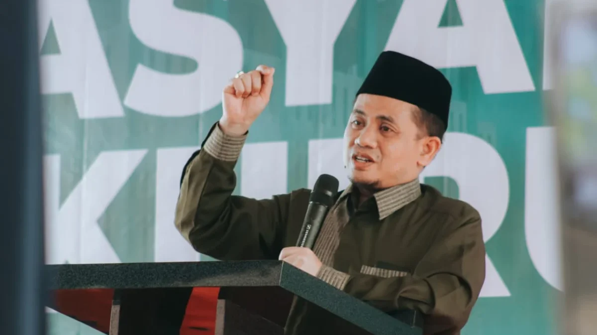 Dewan Harus Dekat dengan Rakyat