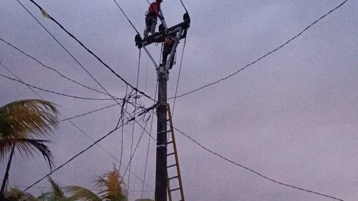 Angin Puting Beliung Akibatkan Listrik Padam,PLN Sigap Upayakan Percepatan Pemulihan