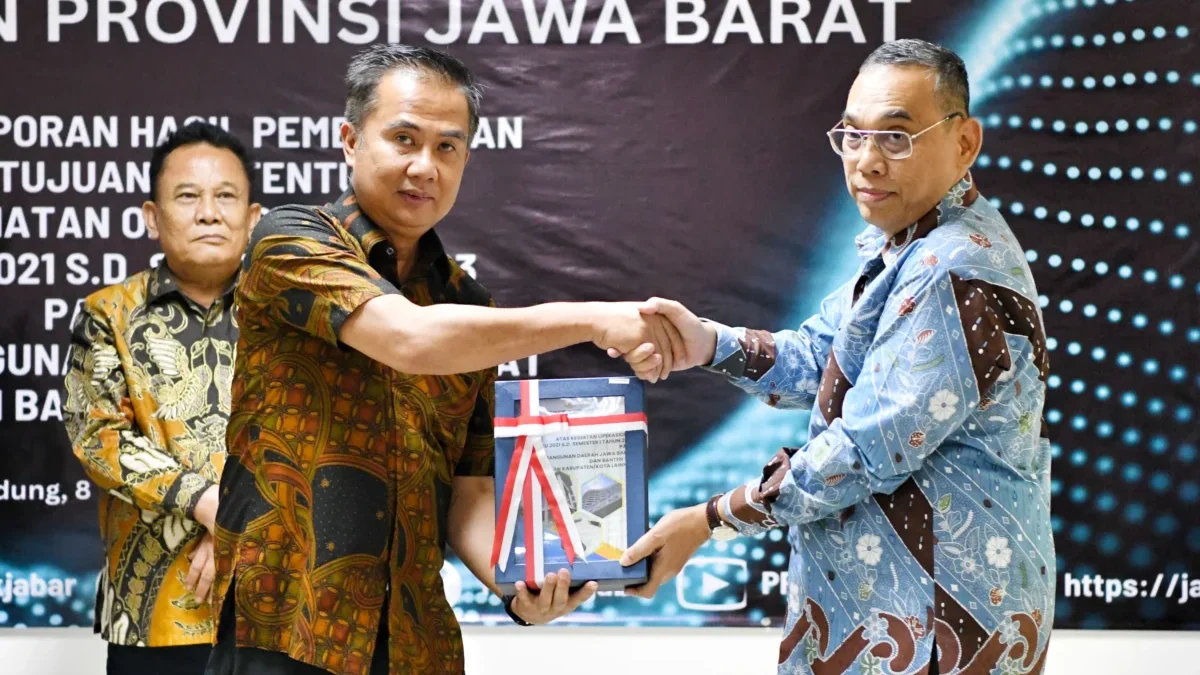 Terima LHP BPK, Bey Machmudin Ingin bank bjb Tingkatkan Kinerja