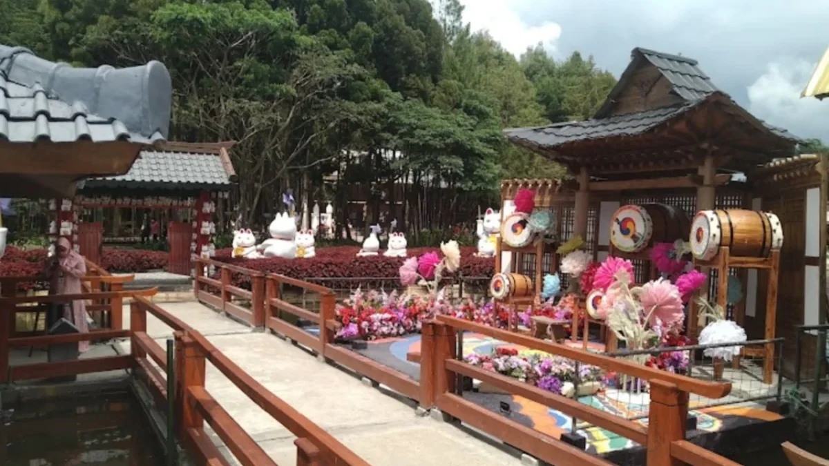 Liburan Seru di Kampung Kyoto, Floating Market Lembang