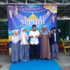 ANTUSIS: Wakasek Bid Kesiswaan, Azmi Abdul Latif Bersama para siswa SMP IT Insan Sejahtera Sumedang, sebelum k