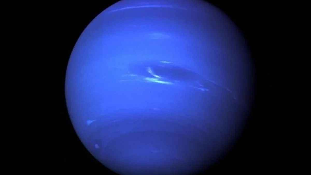 Keunikan dan Fakta Menarik tentang Planet Uranus sebagai Planet Terdingin