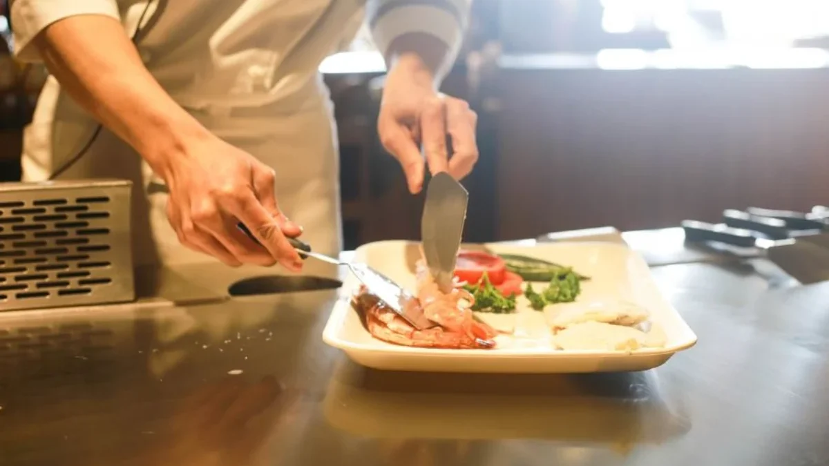 Penjelasan Mengenai Mencicipi Makanan Ketika Sedang Berpuasa