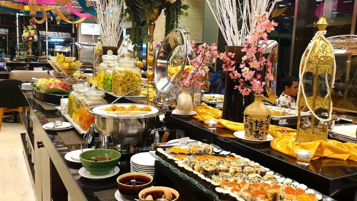 Sensasi Berbuka Puasa Ala Keliling Asia di ASTON Priority Simatupang