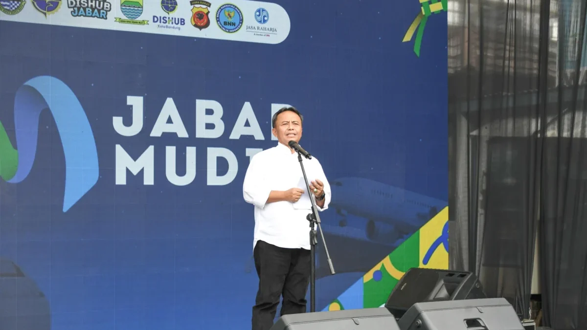 Sekda Jabar Lepas 2.034 Pemudik di Terminal Cicaheum