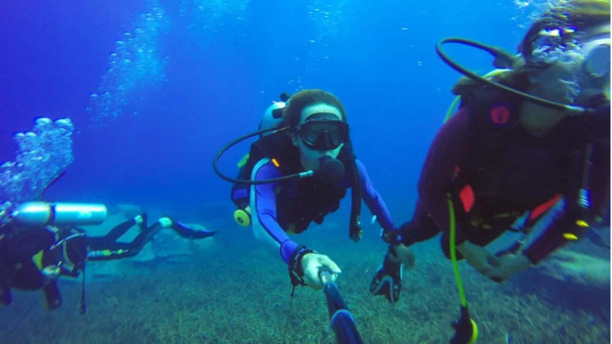 Selain Bisa Melihat Keindahan Bawah Laut, Berikut 7 Manfaat Menyelam untuk Kesehatan