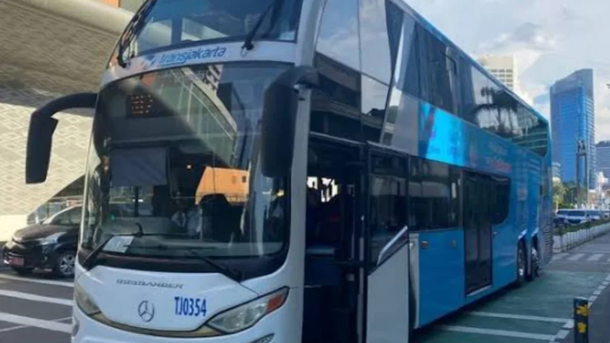 Bus Tingkat TransJakarta