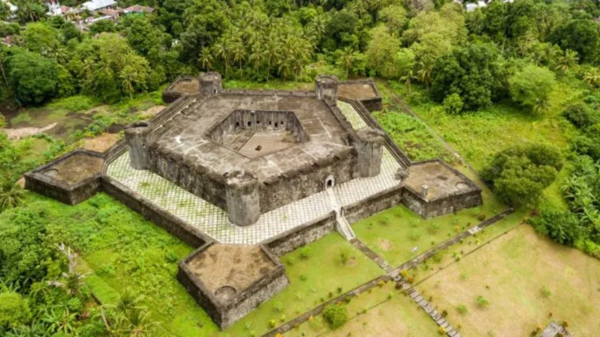 Sejarah Benteng Belgica: Benteng Peninggalan Belanda di Banda Neira