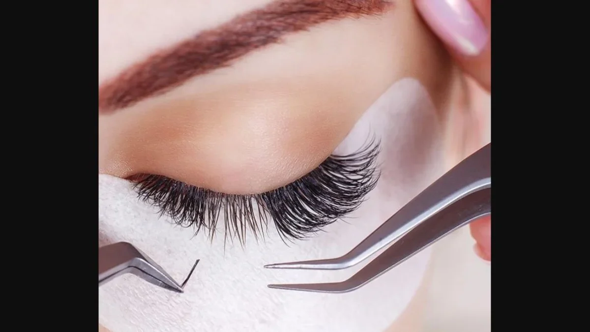 5 Rahasia Merawat Eyelash Extension Agar Tetap Awet