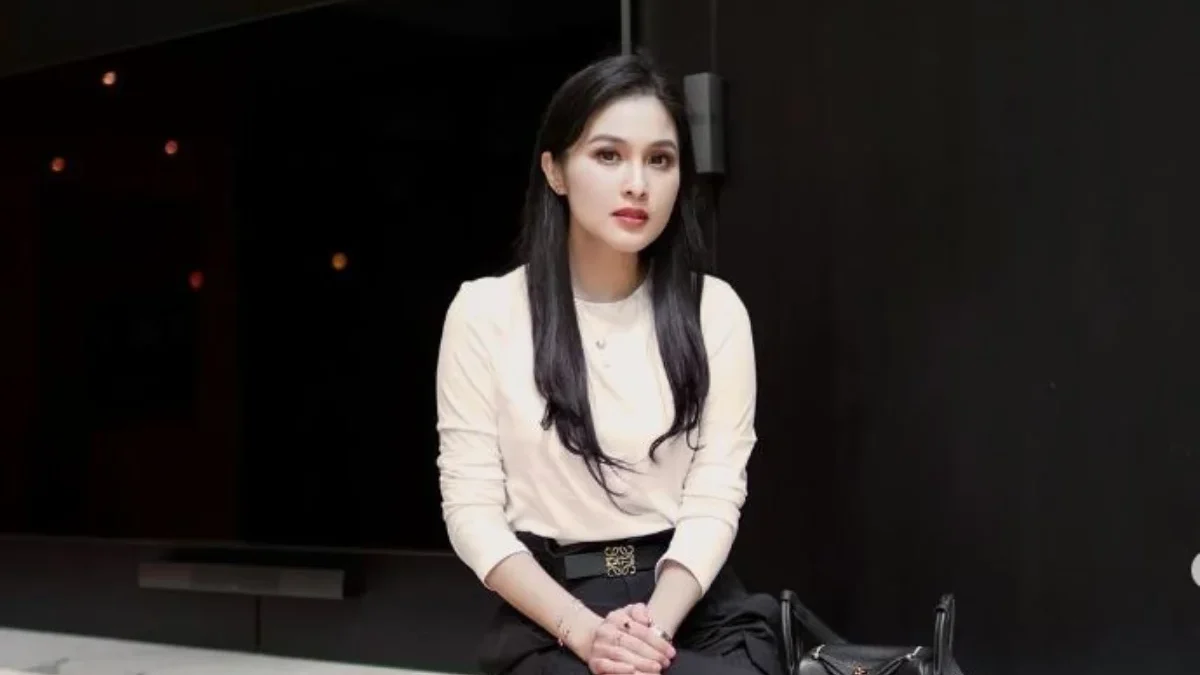Hari Ini, Pemeriksaan Sandra Dewi Terkait dengan Kasus Korupsi Hari Ini, Pemeriksaan Sandra Dewi Terkait dengan Kasus Korupsi
