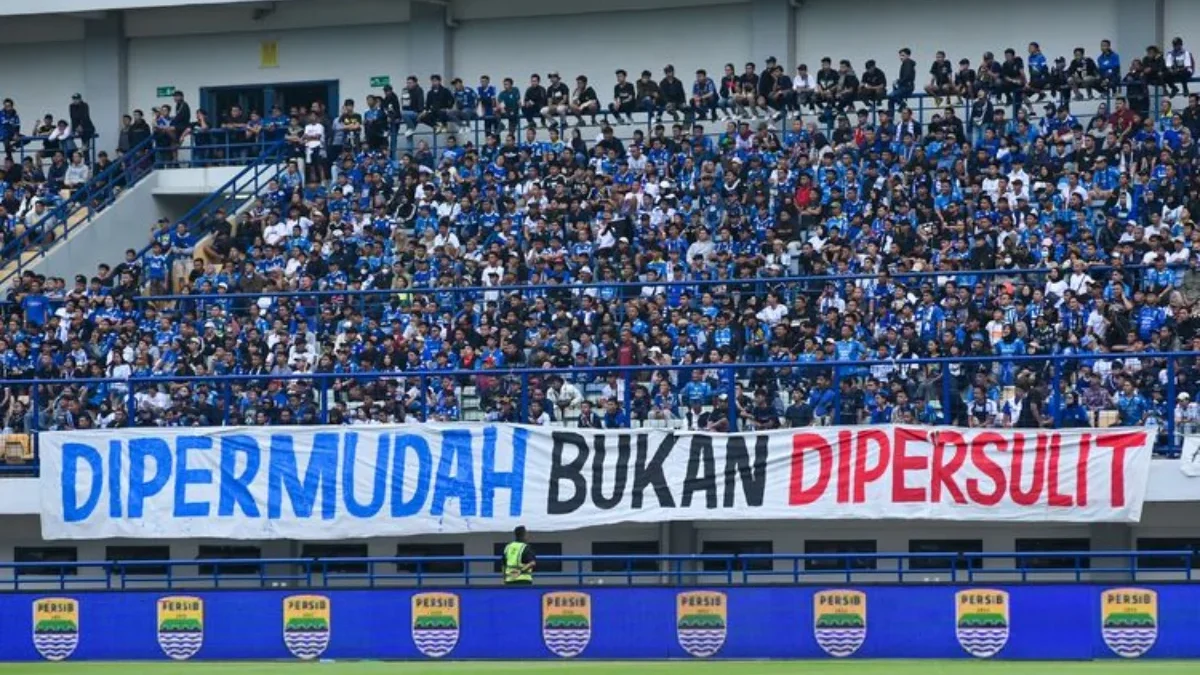 Polisi Sekat Bobotoh Persib yang Nekat ke Bangkalan