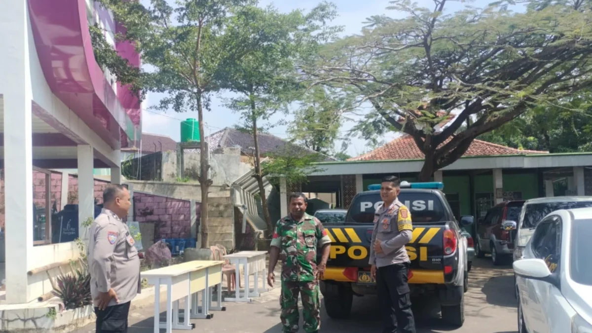 Polsek Conggeang Polres Sumedang Lakukan Patroli Siang Hari Antisipasi Gangguan Kamtibmas